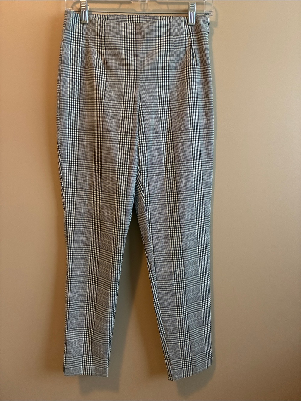Time and Tru Gray Plaid Straight-Leg Dress Pants